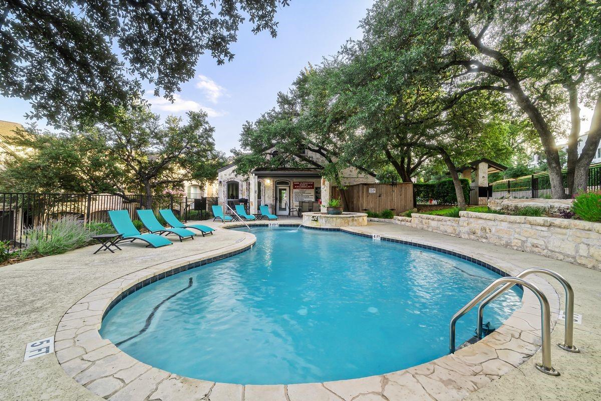 1701 Spyglass Dr # 2, Austin, TX 78746